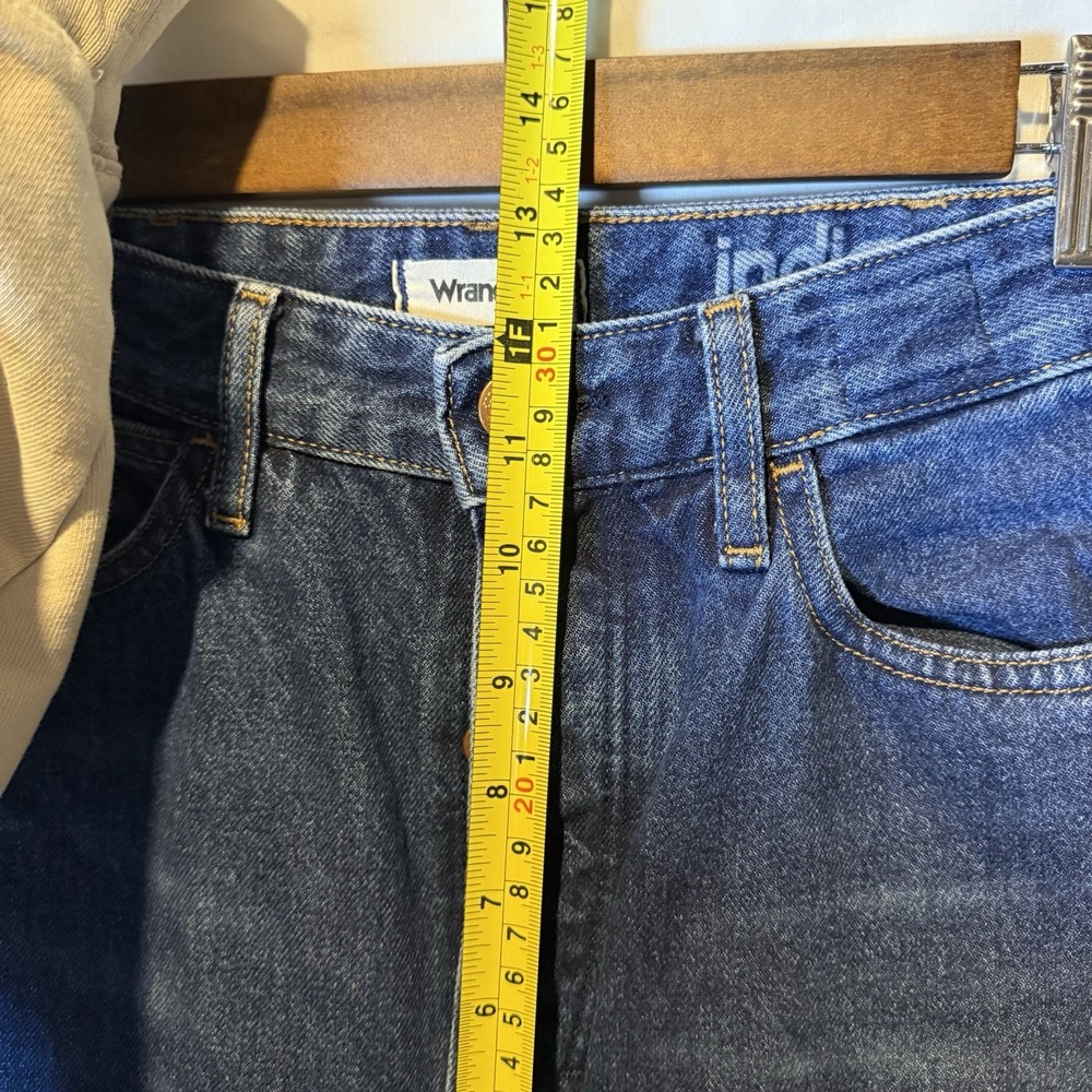 Wrangler Wanderer 622 High Rise Flare Jean Women's 26 (26x32) Denim - Picture 9 of 9